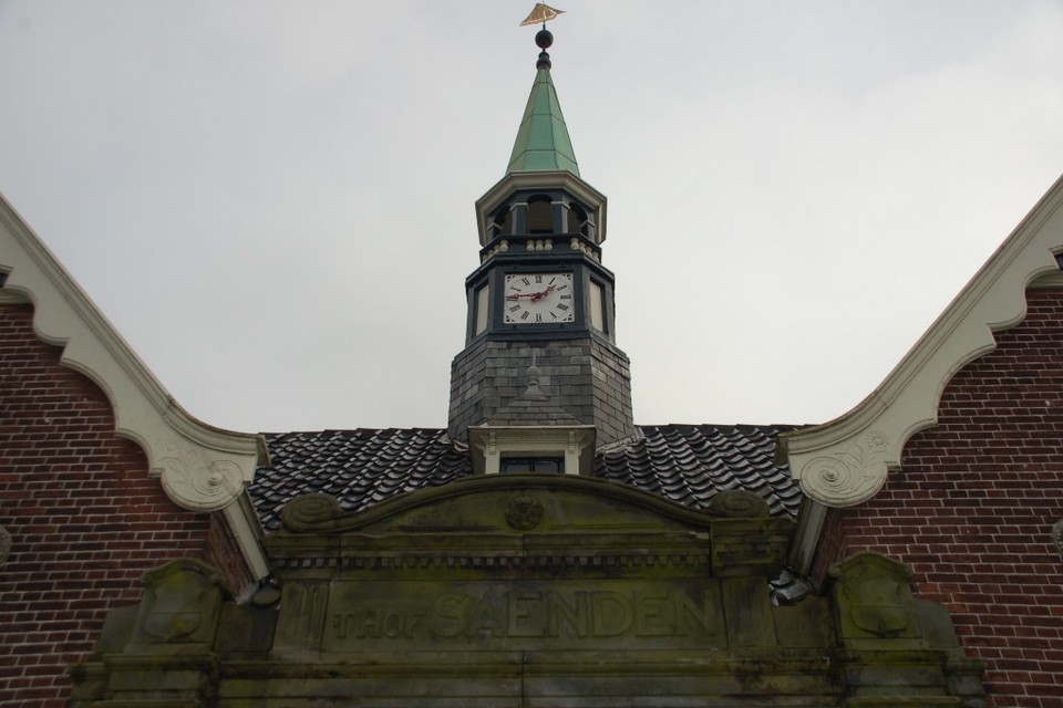 Hof van Saenden, Wormerveer (uit boekje Pluut!). Foto Fleur Poot
