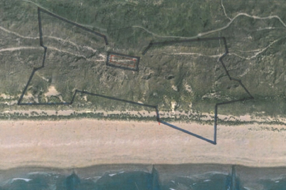 De contouren van fort Du Falga, geprojecteerd over de huidige situatie.
KAART GERARD ALDERS