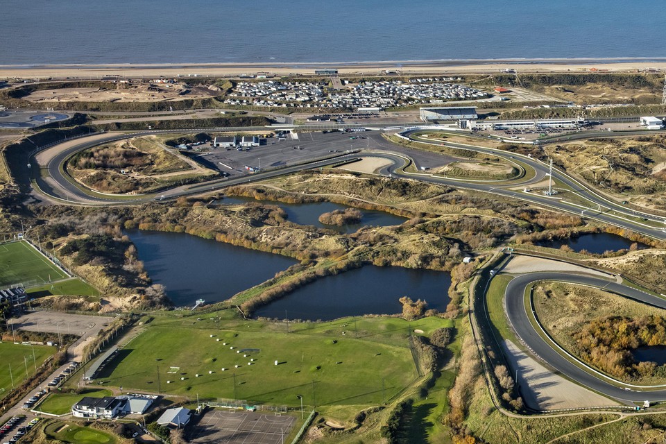 Circuit Zandvoort gezien vanuit de lucht.