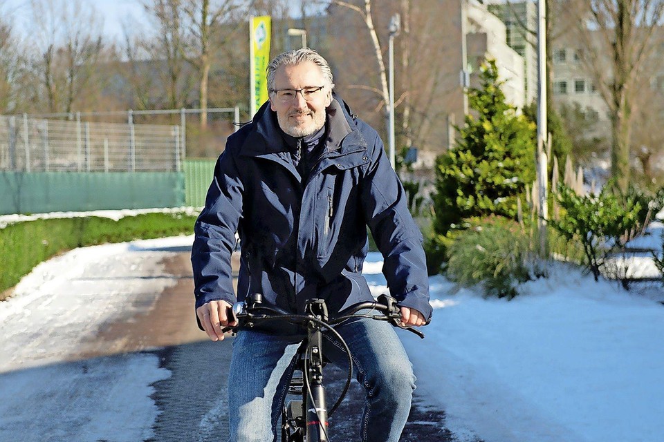Op de fiets onderweg van Assendelft naar Zaandam krijgt Koen van Enkhuizen steevast inspiratie voor een column.