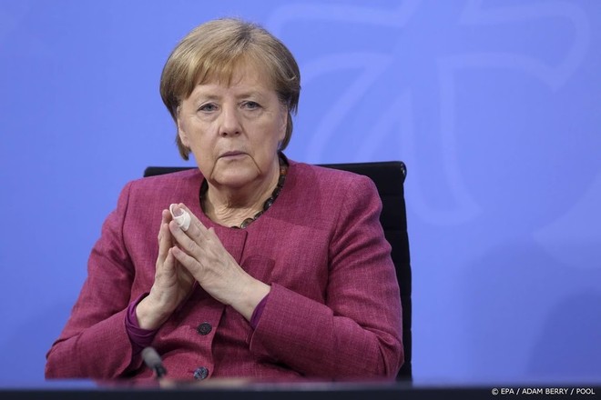 NSA bespioneerde onder meer Angela Merkel samen met Denemar... -  Noordhollandsdagblad
