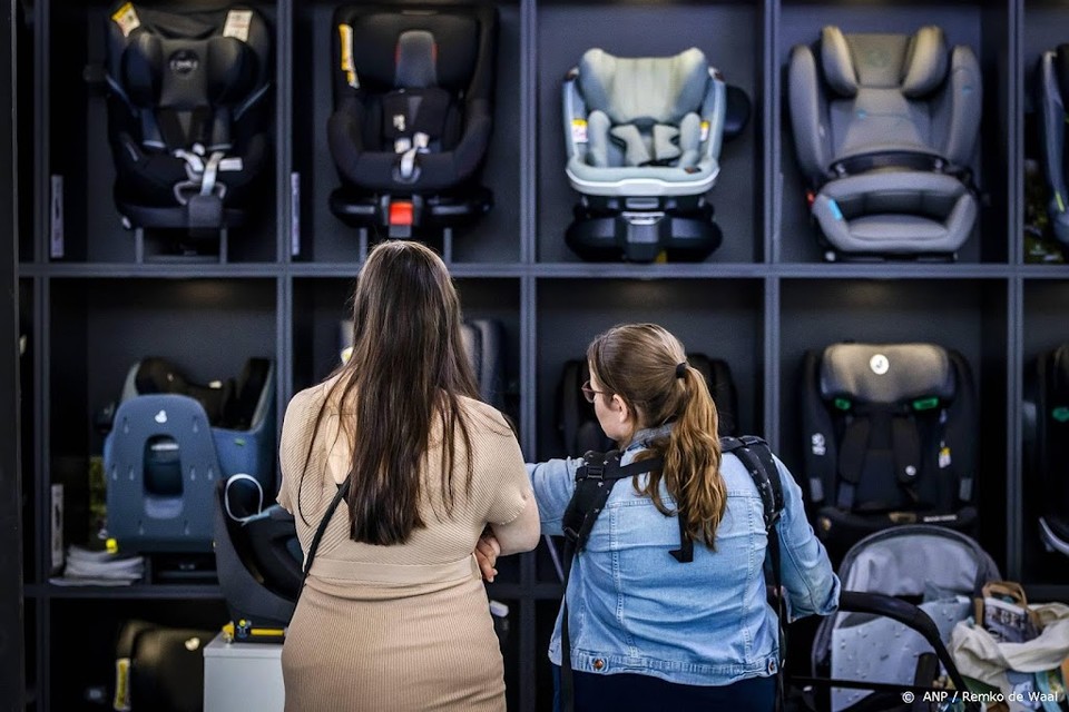 sensatie Gelijkwaardig spelen Consumentenbond keurt twee autostoeltjes voor kinderen af |  Noordhollandsdagblad
