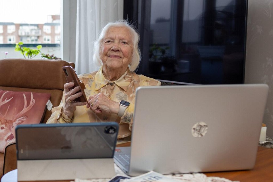 De 94-jarige Greet Veltman wil technologie toegankelijk maken