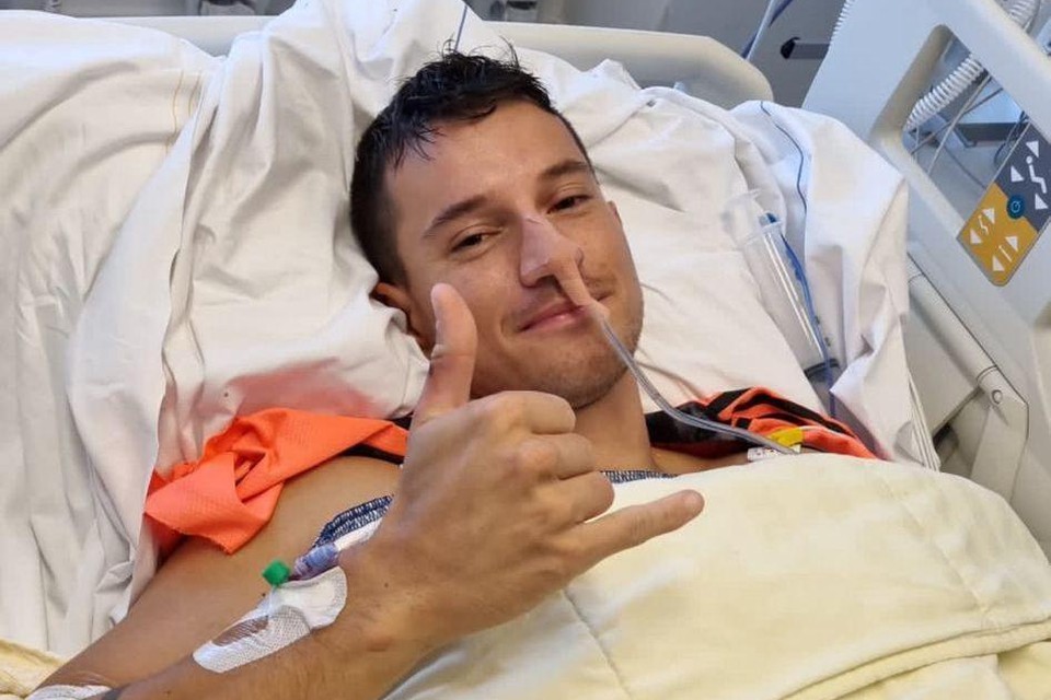 Pascal Du Maine van SV Beverwijk verbleef na de botsing zes dagen in het ziekenhuis.
