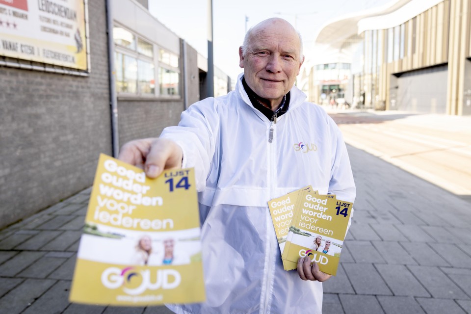Willem Bakx op verkiezingscampagne voor GOUD.
