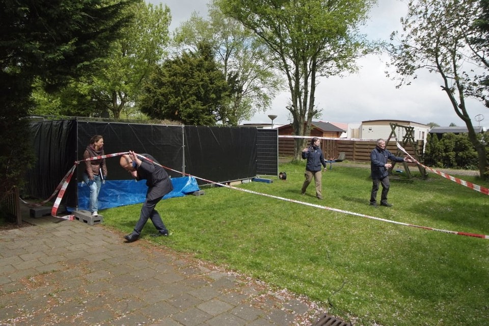 In 2013 voerde de politie een reconstructie uit op camping Het Rietveen. Archieffoto Cees de Gooijer