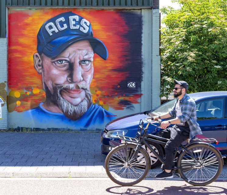 Aces is hdet graffiti-pseudoniem van Lorenz Mieldijk.